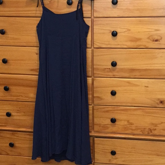 Navy blue maxi dress. New with out tags, never worn. - Picture 4 of 4